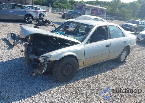2000 Toyota Camry Ce from USA, damaged, VIN 4T1BG22K7YU011012